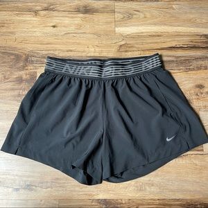 Nike shorts with pockets